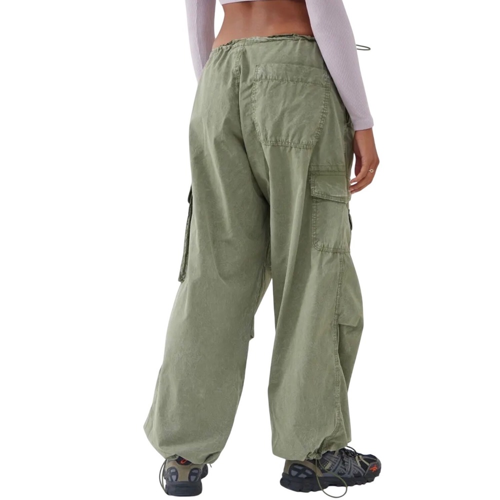 Women's Olive Green Cargo Pants - Casual Utility Style - Picture 4 of 15